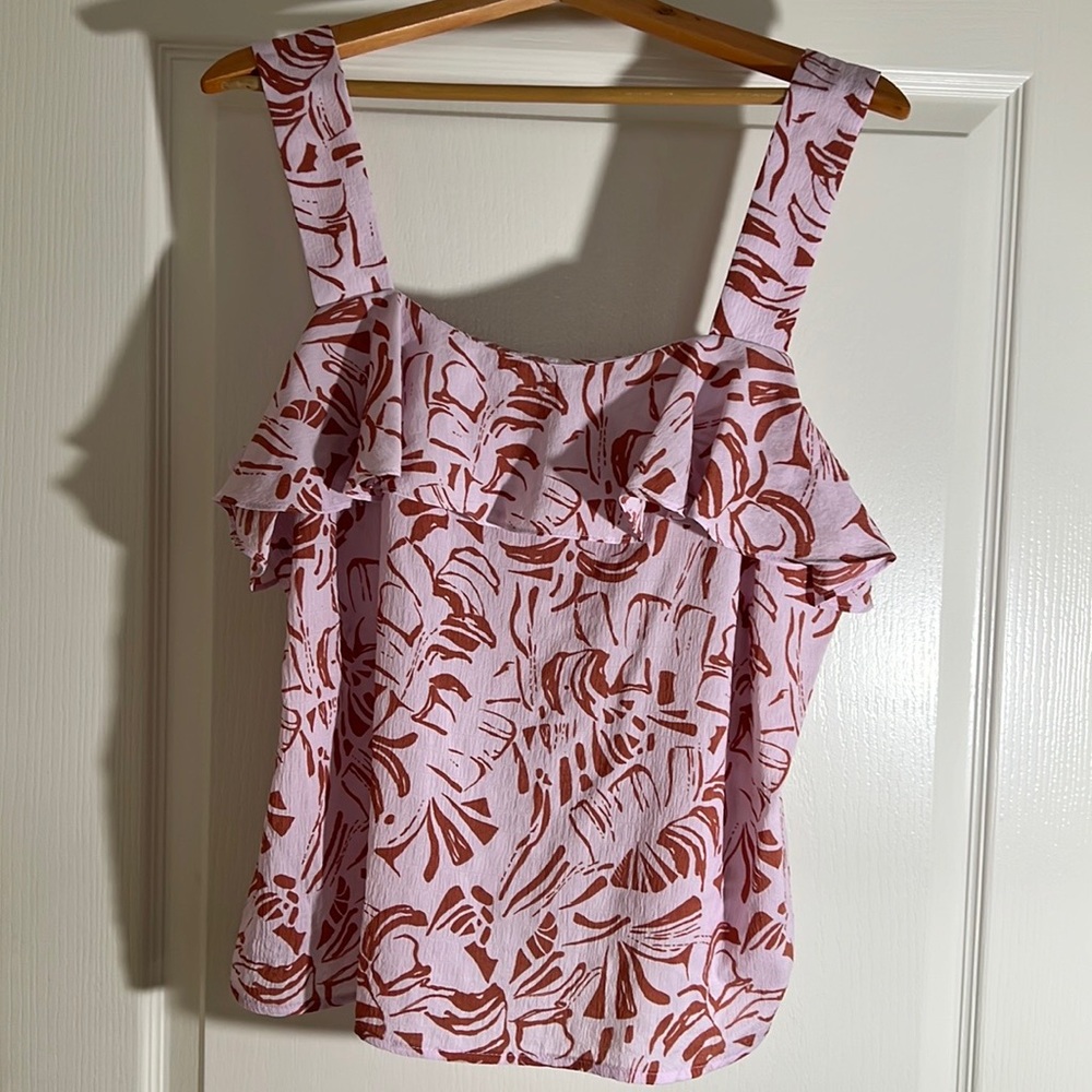 Nine West lightweight summer top
